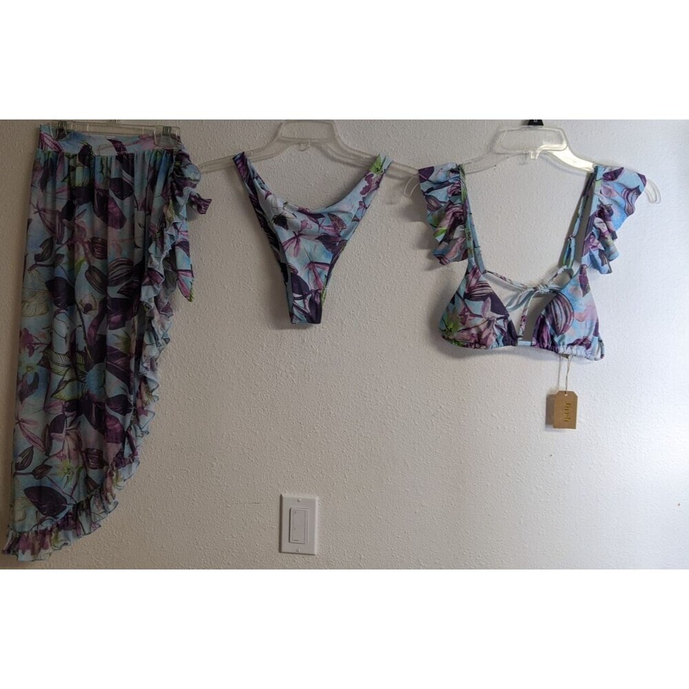 NWT~JIREH 3-Piece Swimsuit and Sarong Cover Floral Print Bikini Medium